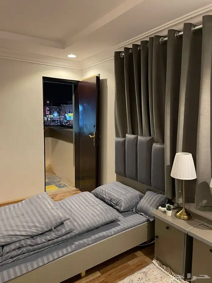 شقه عزاب للاجار 5