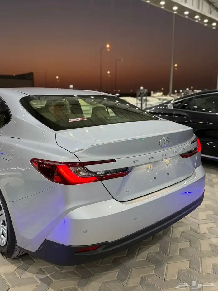 تويوتا كامري E 2025 سعودي عبداللطيف 9