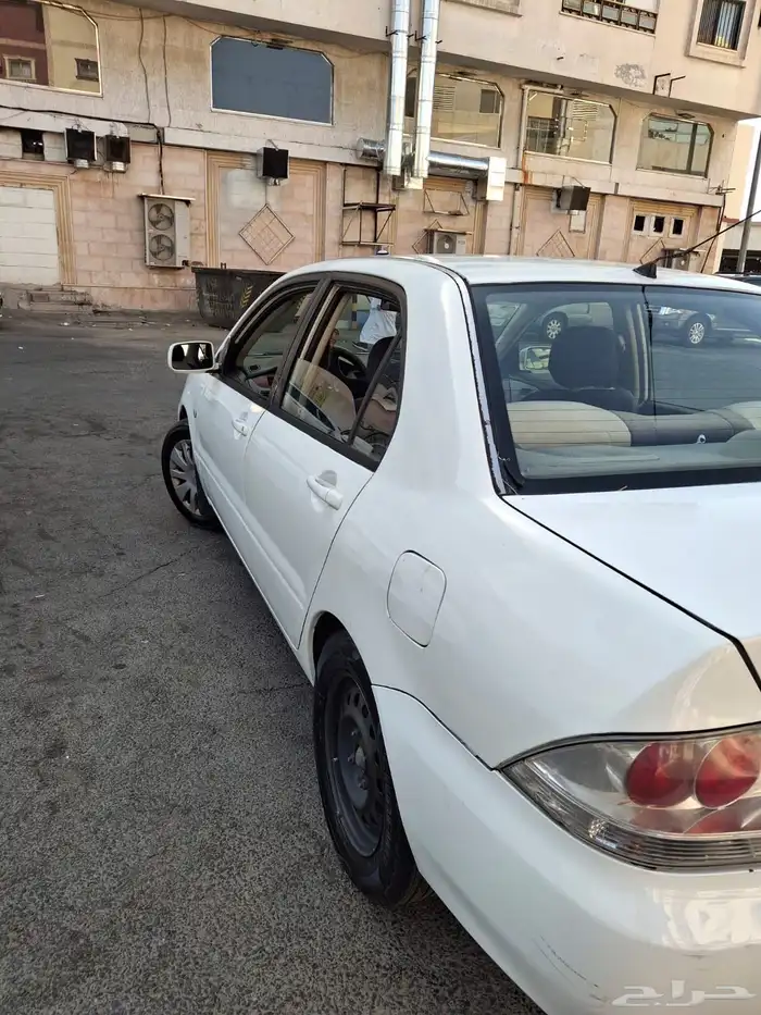 موستبيشي لانسر 2007 5