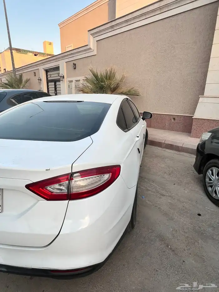فورد فيوجن للبيع 4