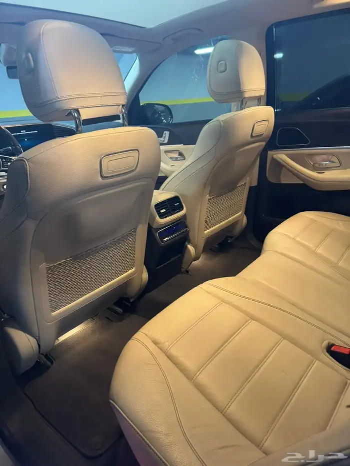 2020 Mercedes - Benz GLE 450 4MATIC - Full Option 5