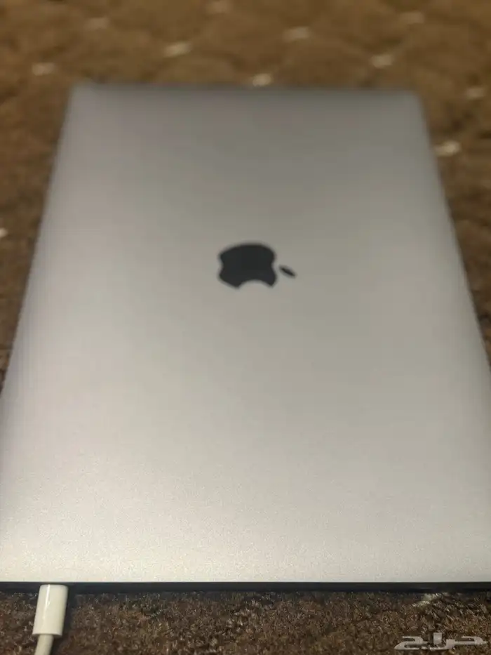 للبيع MacBook Pro 13-inch 1