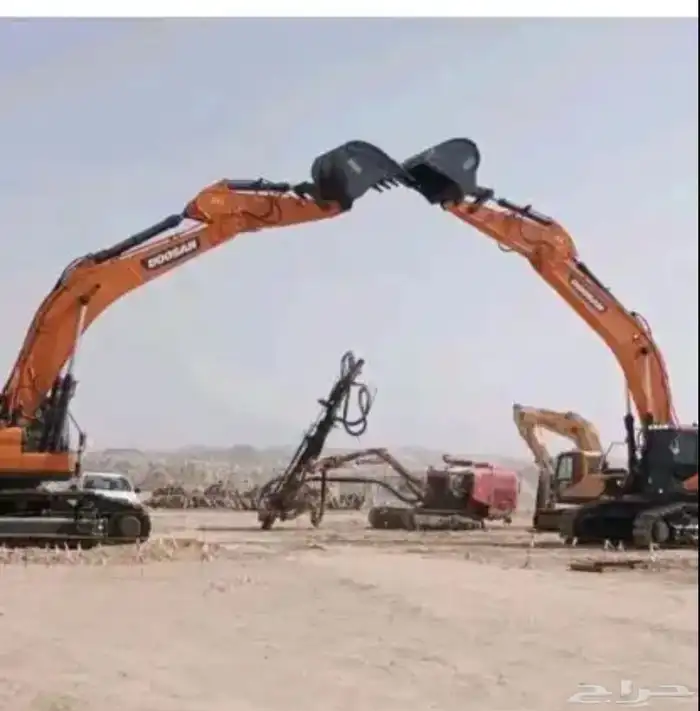 بوكلينات 480للايجار 1