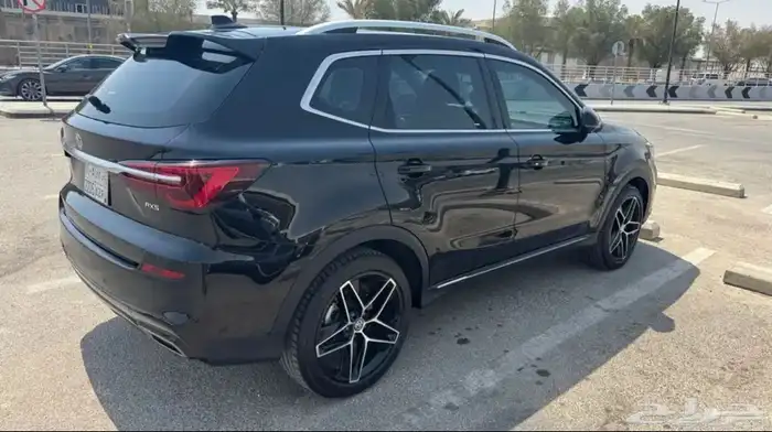 MG RX5 2023 فل كامل ممشي 4000 كيلو 0