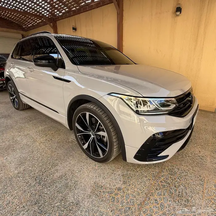 تم تنزيل الحد لسرعة البيع VW Tiguan R-Line -2.0 Turbo -2023 16