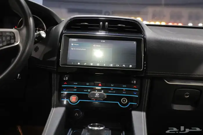 جاكور F- Pace 2019 بانوراما فل كامل 14
