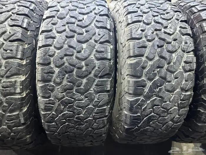 جنوط فيول بلاك رنيو 6 مسمار مع كفرات نص حجري 17 فتك وافجي 6