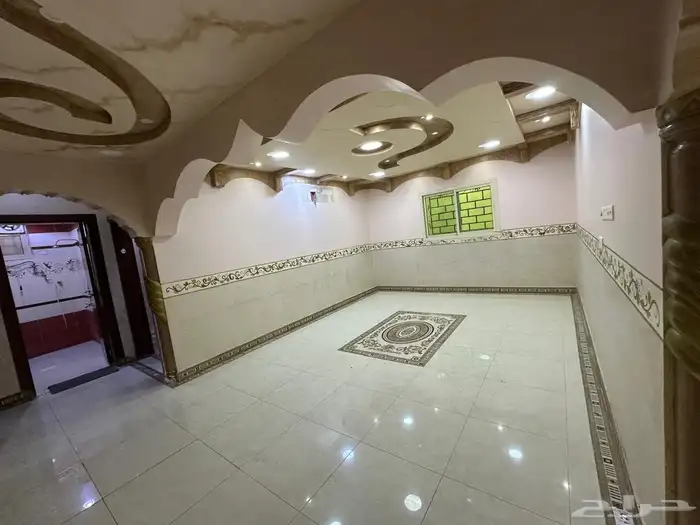 شقة دور ارضي 5 غرف في الخرج حي الزاهر شهري 2083 ريال 6