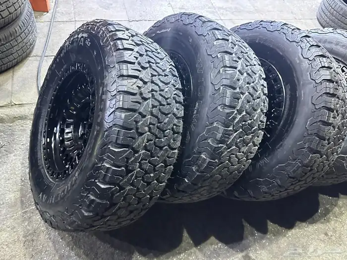 جنوط فيول بلاك رنيو 6 مسمار مع كفرات نص حجري 17 فتك وافجي 4