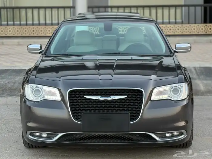 كرايزلر - C300 - 2022 - سعودي - قمة النظافة 6