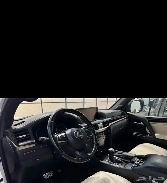 لكزز570 LX 2018سعودي DD فل كامل داخلي اف وايت 3