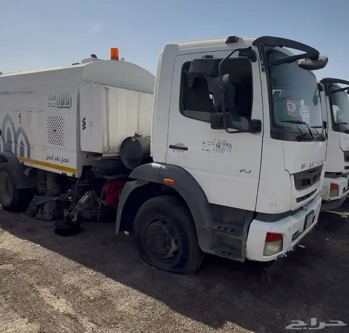 مكنسة طرق مستوبيشي 2017 1