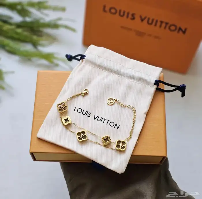 اساور لويس فيتون 0