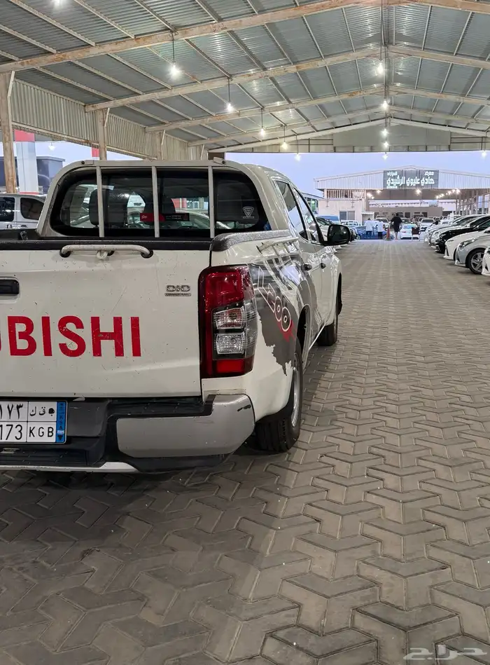 للبيع ميستوبيشيL200 غمارتين ديزل وارد البحرين 7
