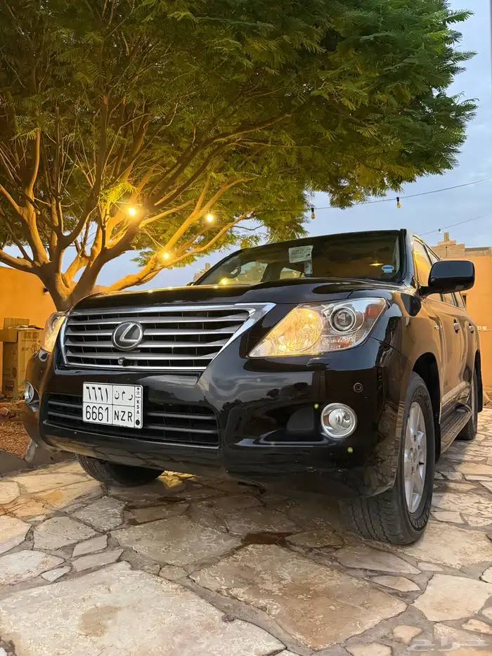 جيب لكزس LX570 بريمي 39