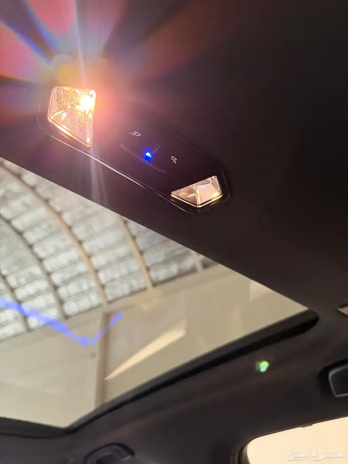 بي ام دبليو 520i 2026 18