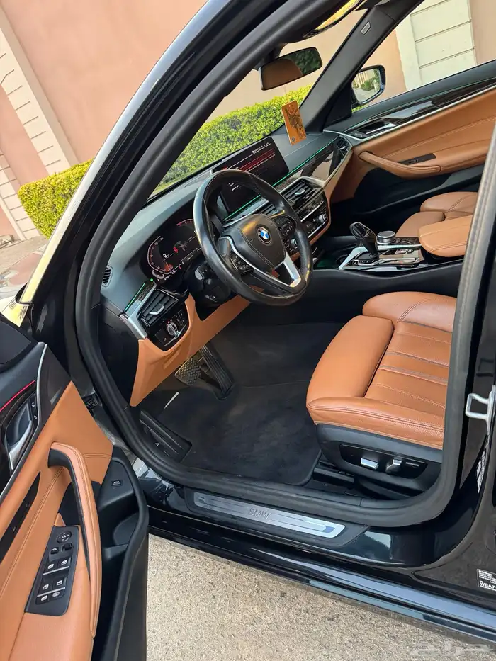 BMW 520i موديل2023 8