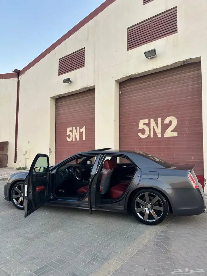 كرايسلر SRT بلاك ايدشن 2014 14