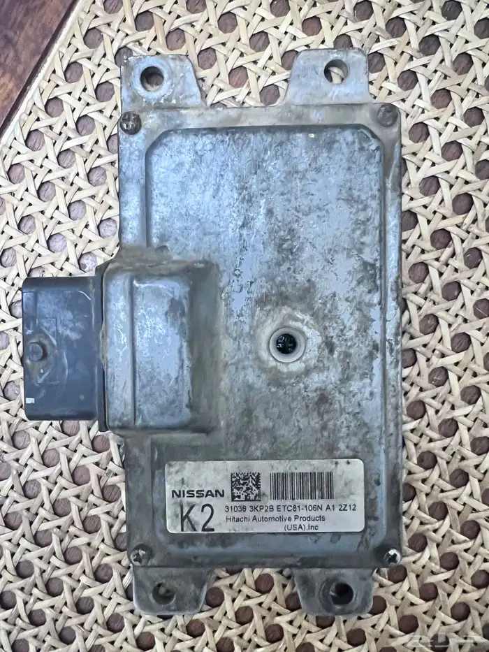 كمبيوتر قير نيسان 0