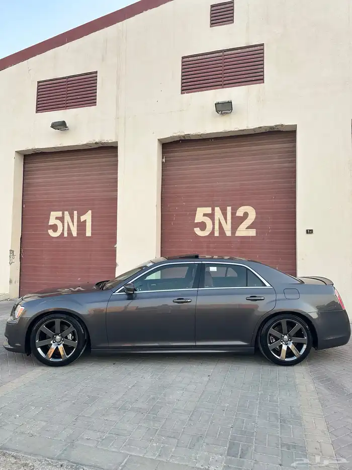 كرايسلر SRT بلاك ايدشن 2014 5