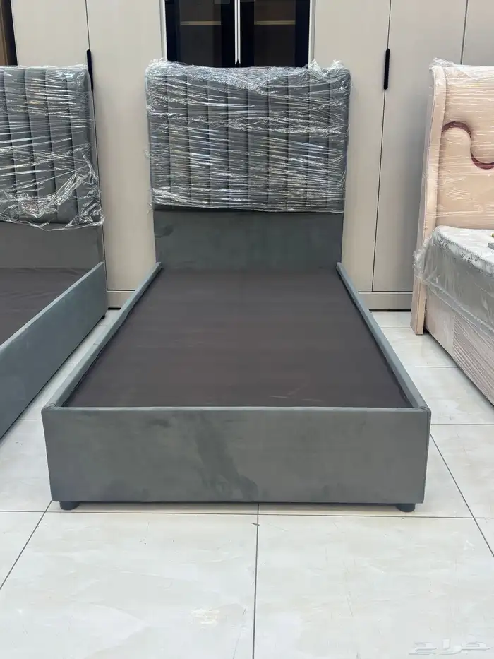 سرير  ماش   . نفر واحد 0
