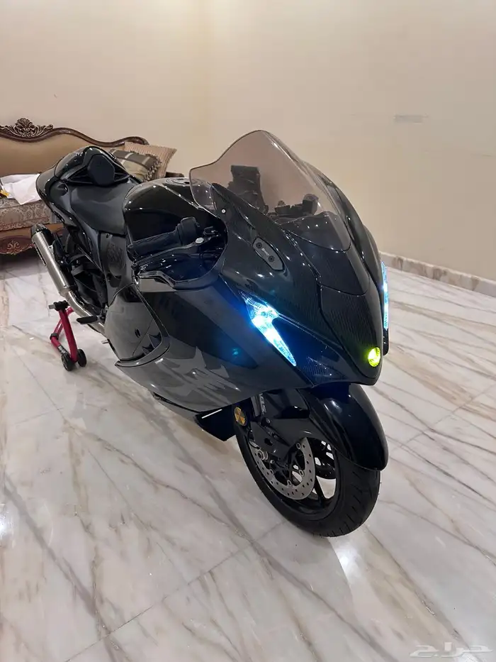 دباب هايبوزا 2024 اسود 9