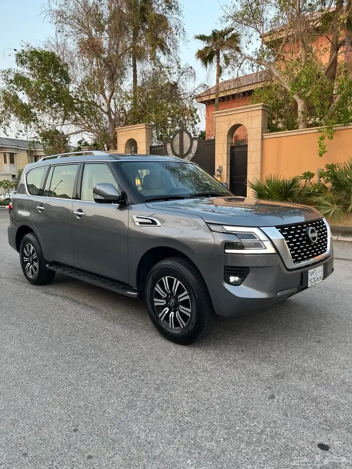 للبيع نيسان باترول SE2 2023 V6 1