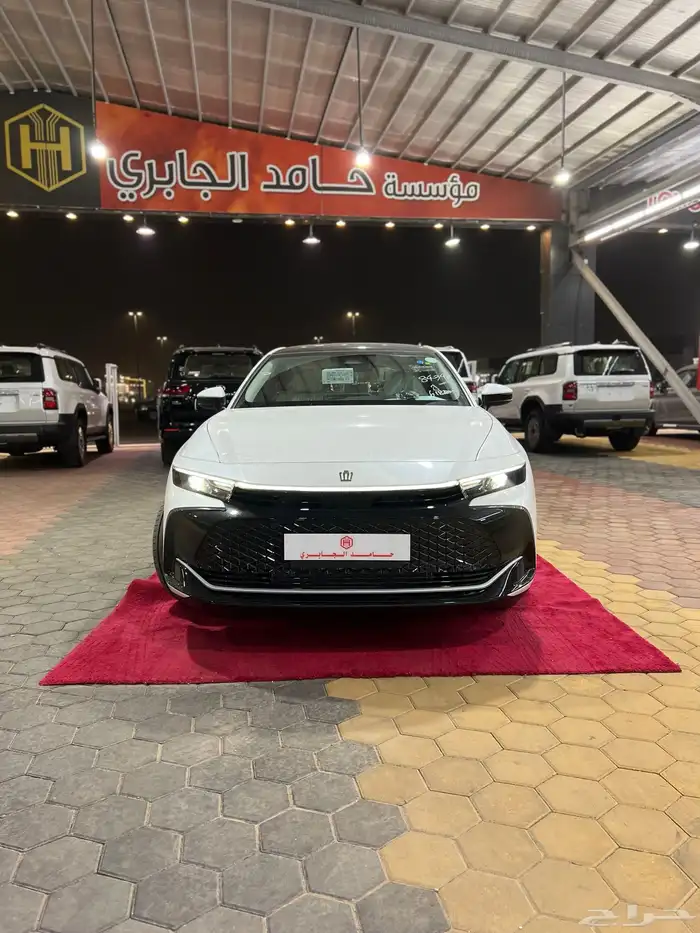تويوتا   كروان برستيج هايبرد 2026 جديد سعودي 149.750شامل 1