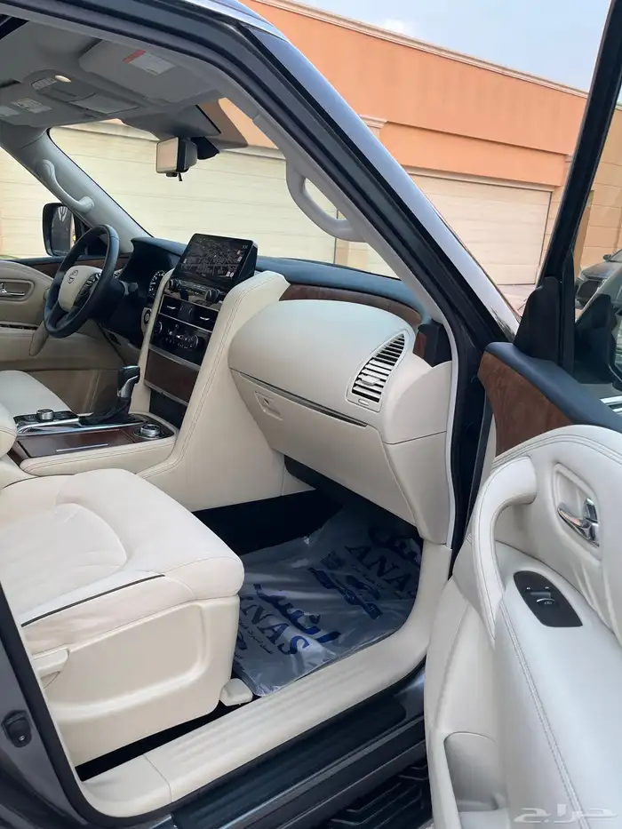 للبيع نيسان باترول SE2 2023 V6 48