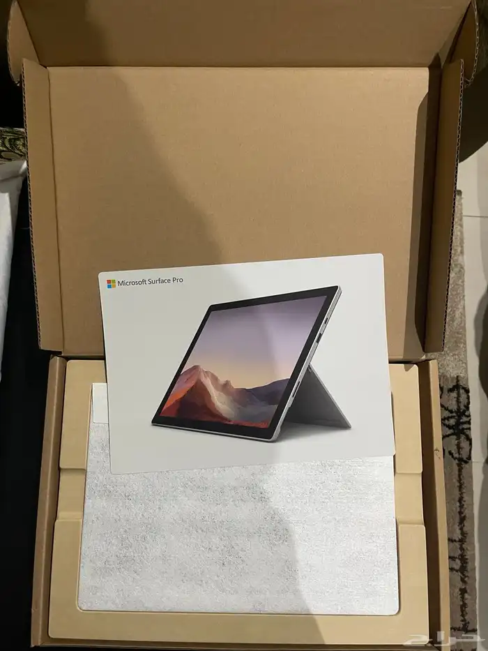 Microsoft service Pro i5 8G 256 - New 3