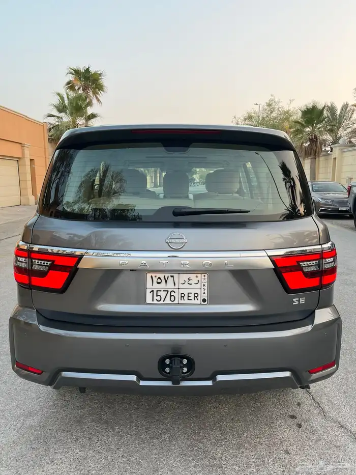 للبيع نيسان باترول SE2 2023 V6 4