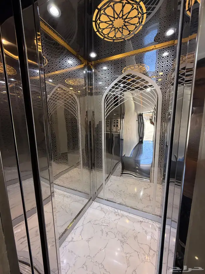 للبيع شقق علويه تشطيب vip ف ابها المحاله مقابل مبني الاذاعه 4