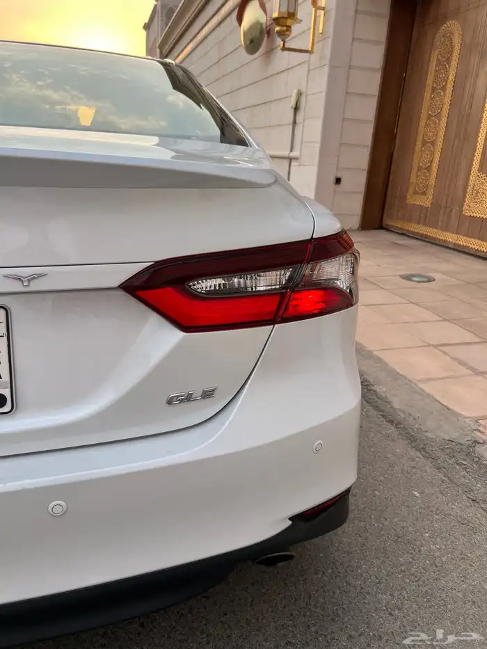 للبيع كامري GLE 2024 فل كامل نظيفه جدا 10