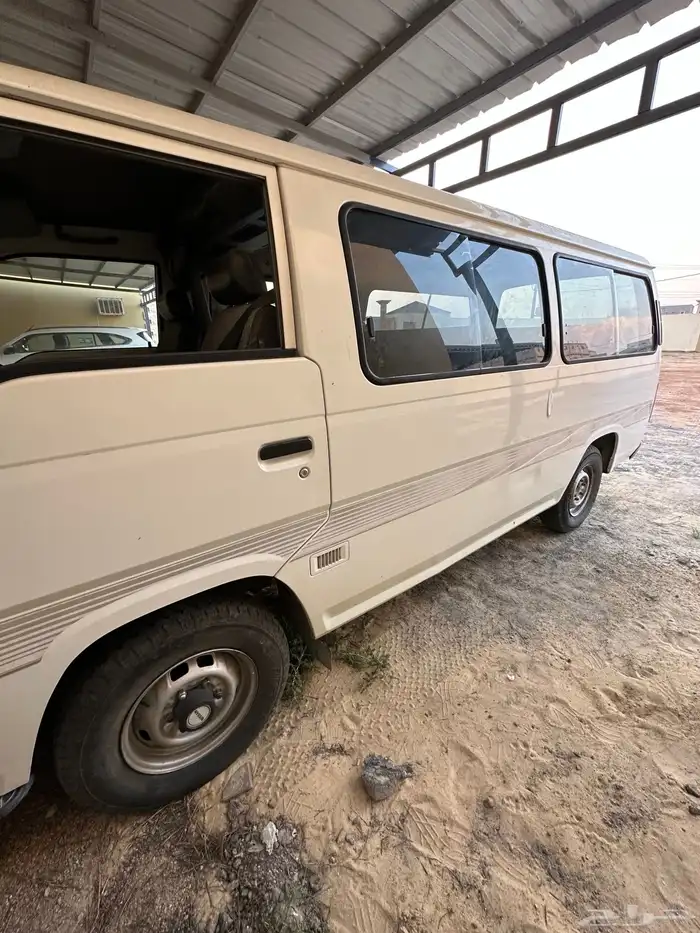 باص نيسان 2001 8