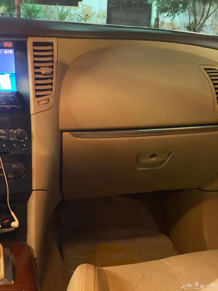 انفنتي QX70 فل كامل للبيع موديل 2013 4