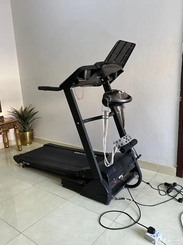 جهاز سير مشي كهربائي من اولمبيا للبيع 3