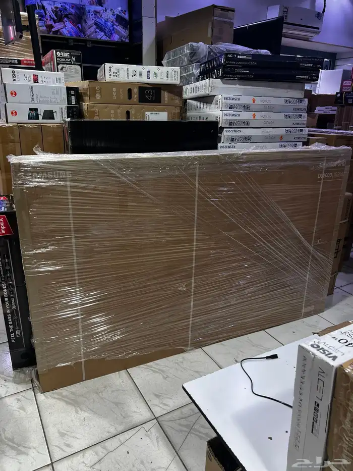 شاشات تلفزيون ذكية 32