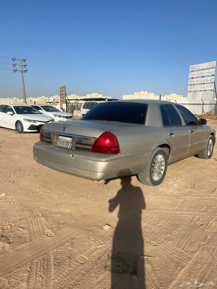 فورد مركيز 2010 3