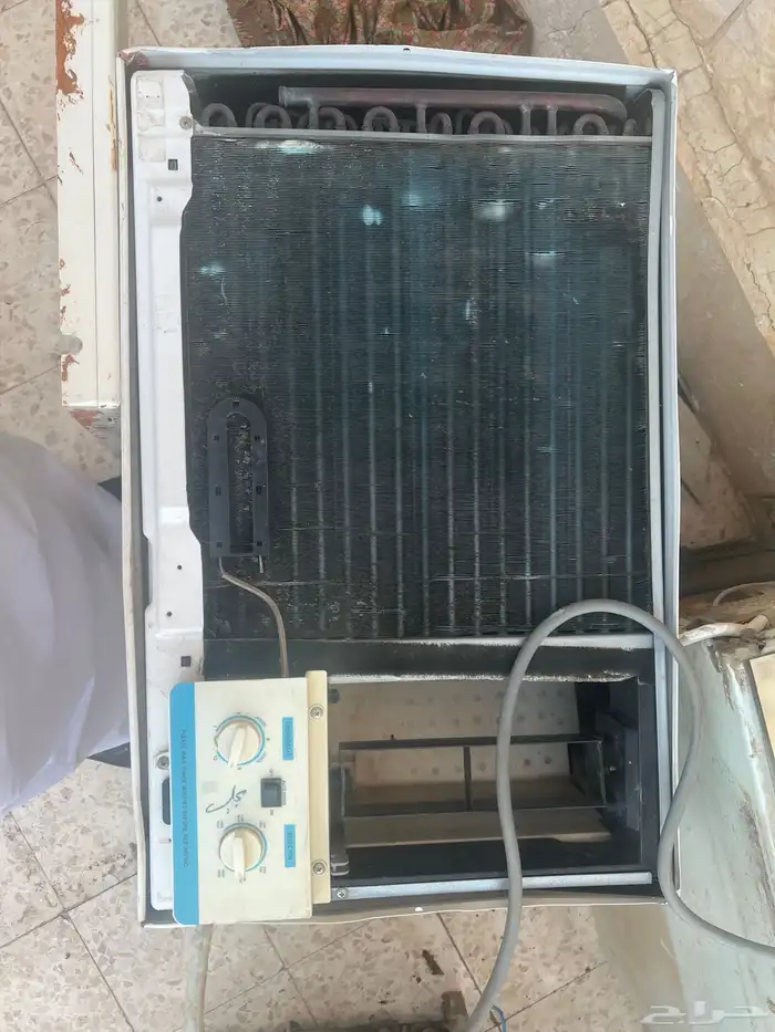 مكيفات شغالات اثنبن للبيع للاتواصل 0