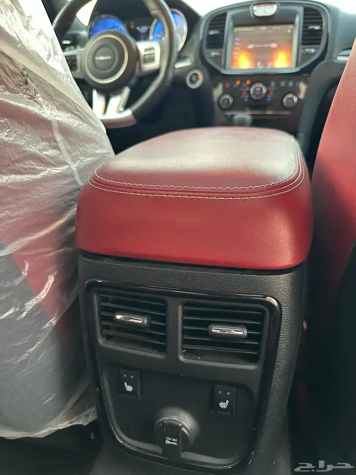 كرايسلر SRT بلاك ايدشن 2014 52