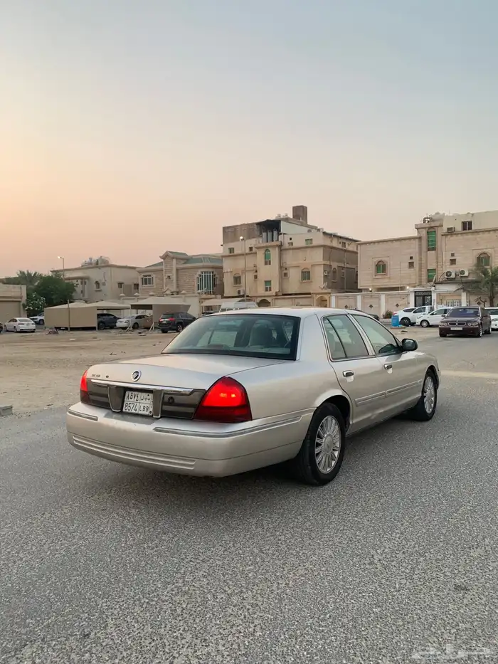 فورد ماركيز 8