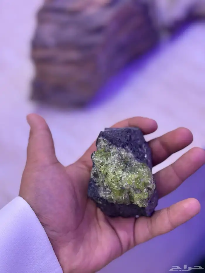 احجار كريمه اسما الحجر الزبرجد 4