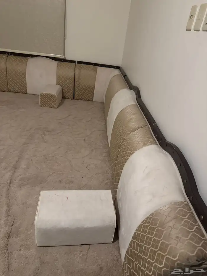 مجلس ضهر 4  5 للبيع 1