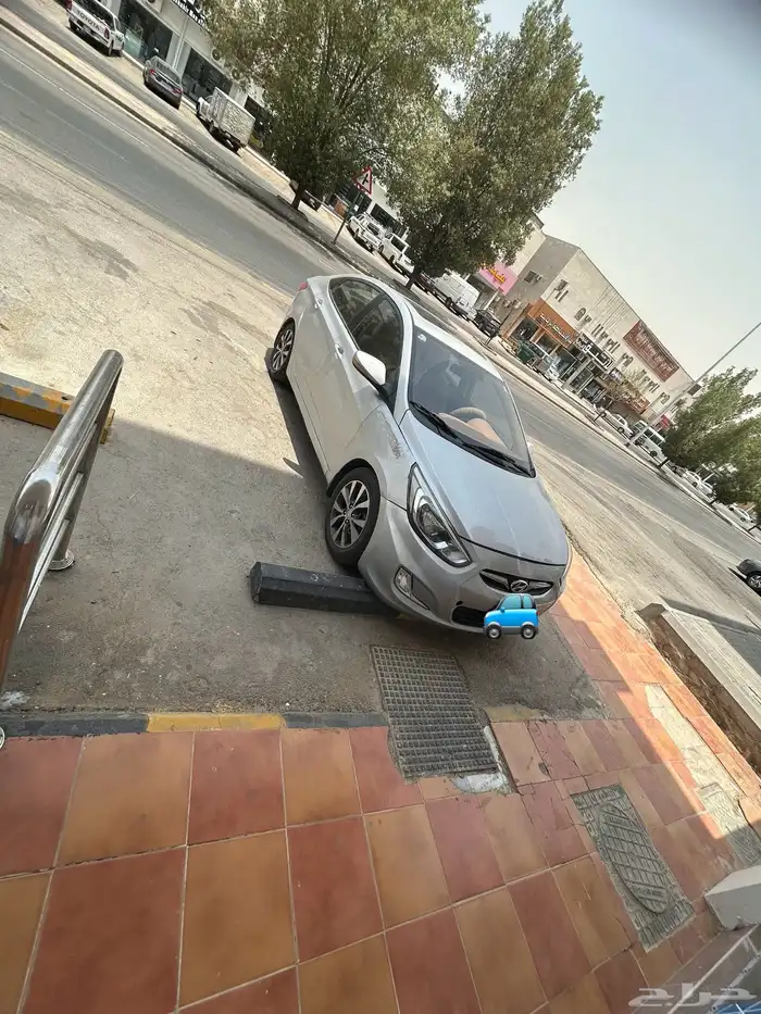 اكسنت 2014 نص فل للبيع 3