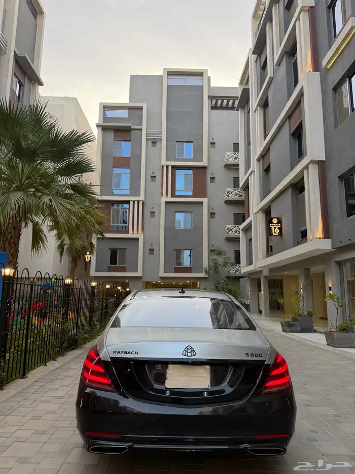 Mercedes مايباخ 2017 14