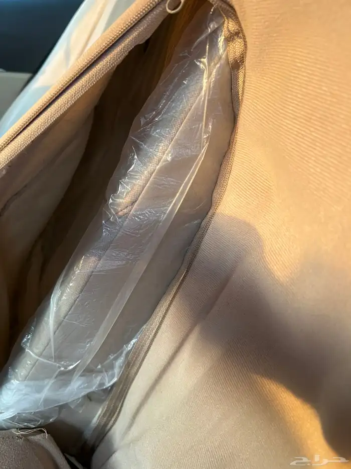 للبيع كامري GLE 2024 فل كامل نظيفه جدا 33