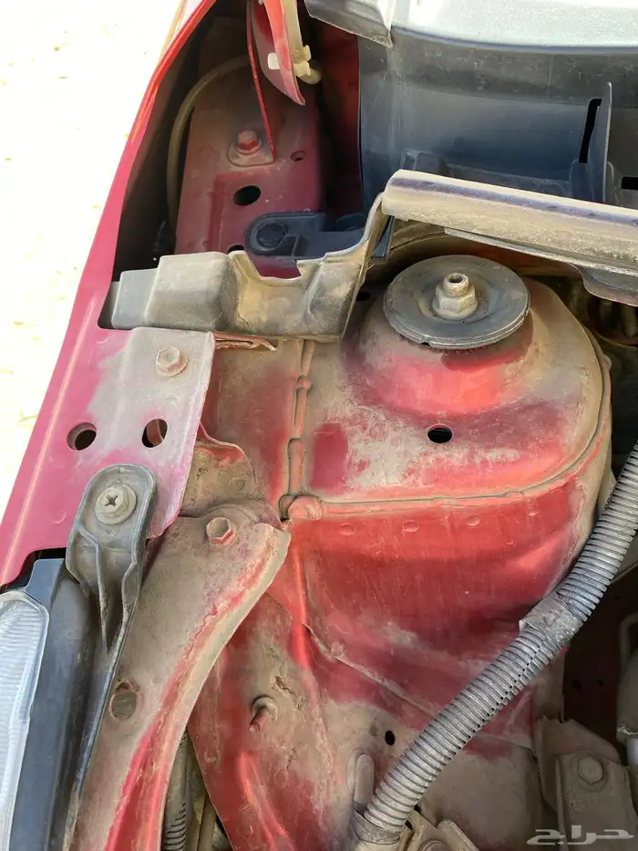 للبيع يارس 2020 ممشى 98 الف 13