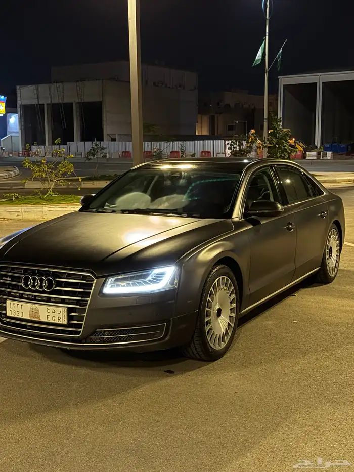 Audi A8L 2015 3