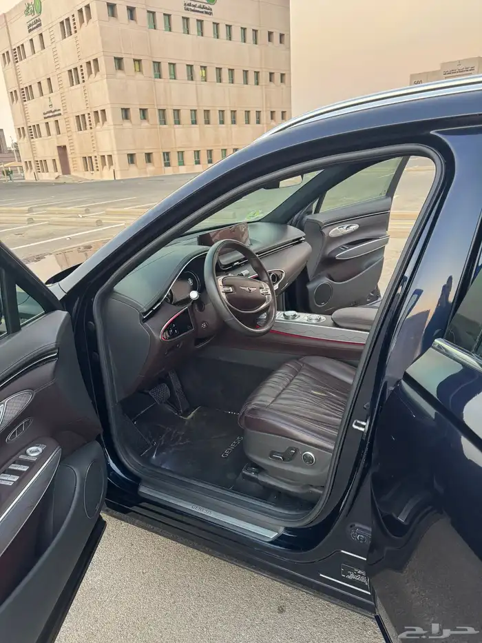 جنسس GV70 2023 20