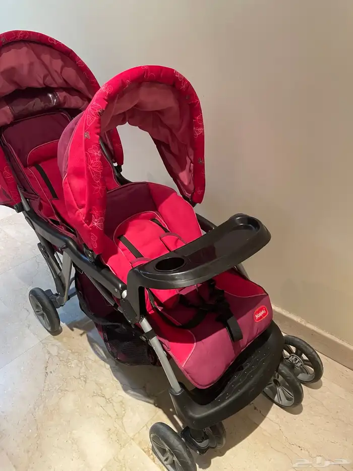 عربة أطفال ماركة junior 1